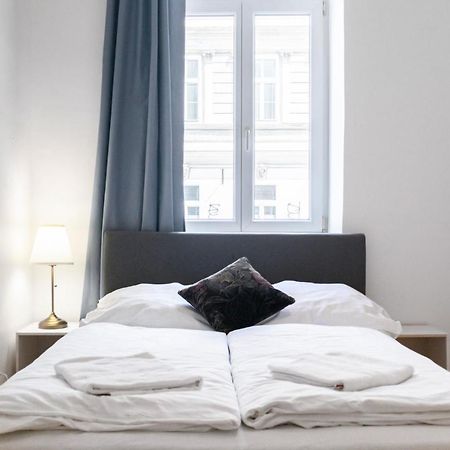 Attractive Apartment Near Wiener Stadthalle Zewnętrze zdjęcie