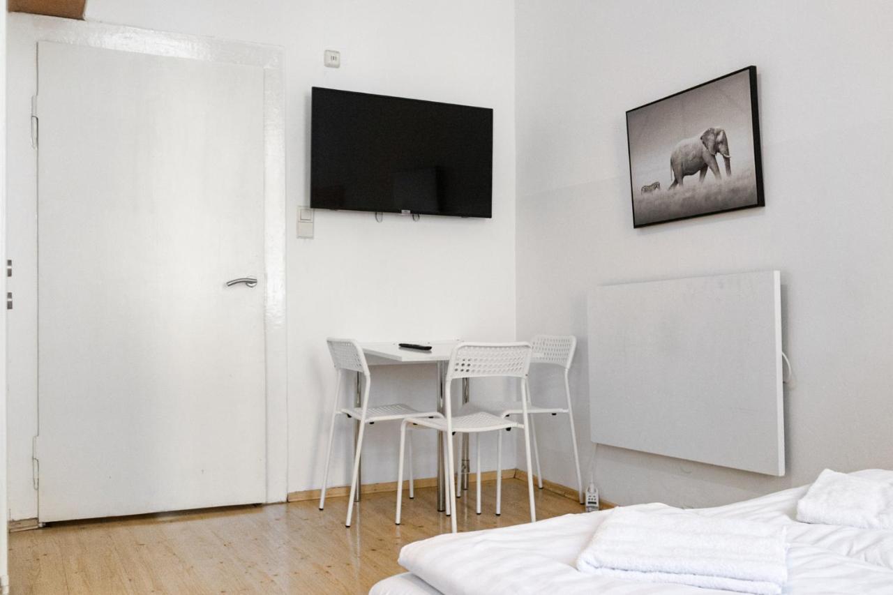 Attractive Apartment Near Wiener Stadthalle Zewnętrze zdjęcie
